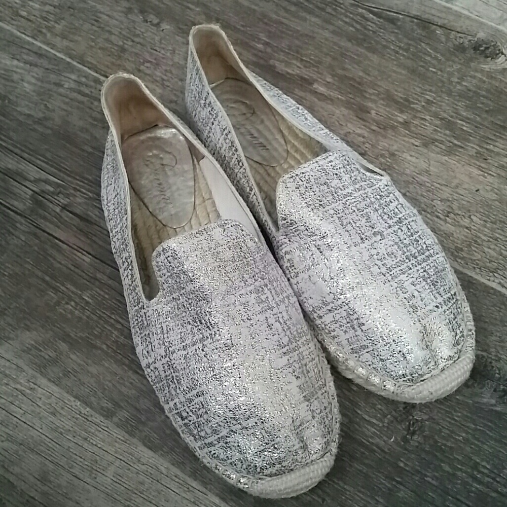 Delman shoes